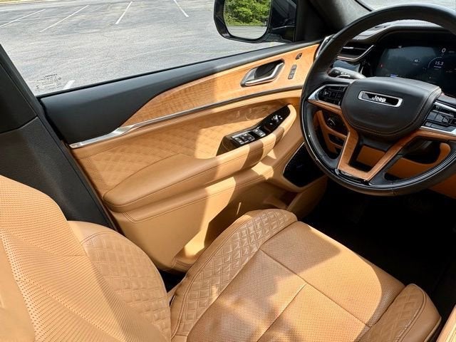 2022 Jeep Grand Cherokee L Summit Reserve