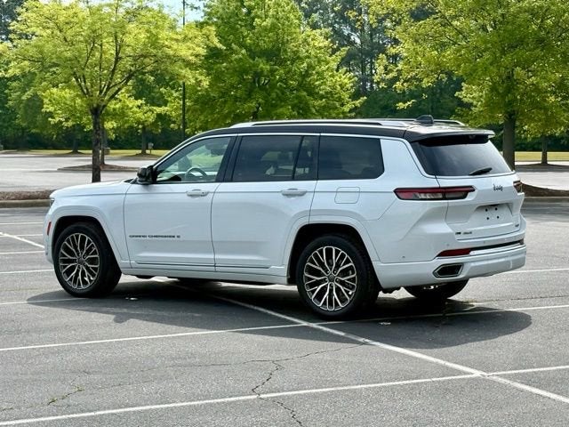 2022 Jeep Grand Cherokee L Summit Reserve