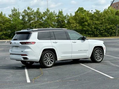 2022 Jeep Grand Cherokee L Summit Reserve