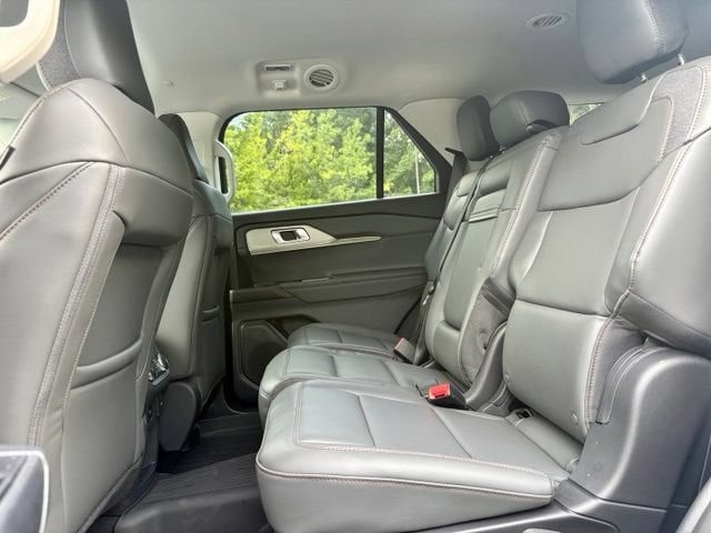 2026 Ford Explorer Active w/100A Pkg