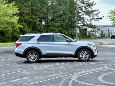 2026 Ford Explorer Active w/100A Pkg