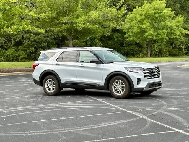2026 Ford Explorer Active w/100A Pkg