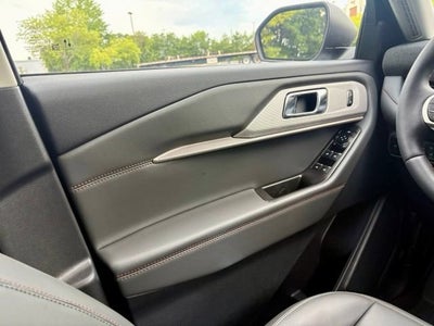 2026 Ford Explorer Active w/100A Pkg