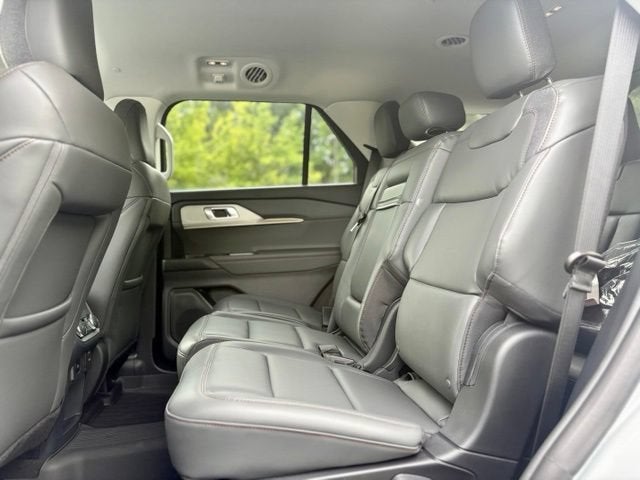 2026 Ford Explorer Active w/100A Pkg