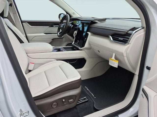 2027 GMC Acadia Denali