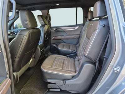 2027 GMC Acadia Denali Ultimate