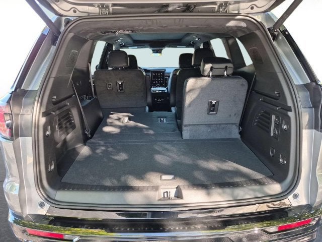 2027 GMC Acadia Denali Ultimate