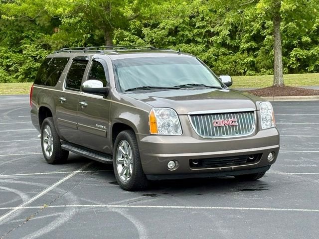 2011 GMC Yukon XL SLT