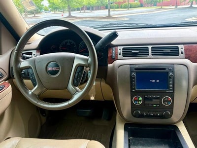 2011 GMC Yukon XL SLT