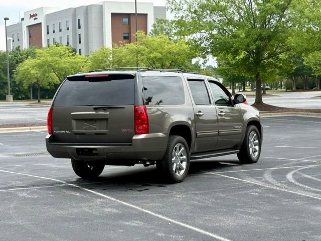 2011 GMC Yukon XL SLT