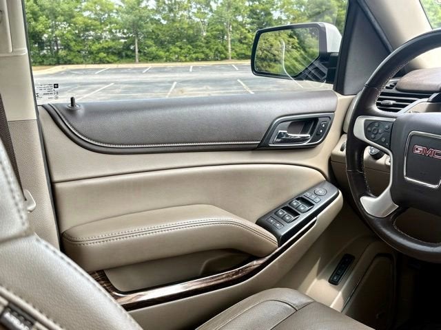 2017 GMC Yukon XL SLT