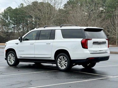 2022 GMC Yukon XL SLT