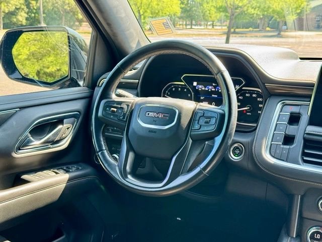2021 GMC Yukon XL AT4