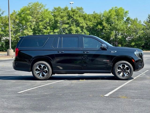 2021 GMC Yukon XL AT4
