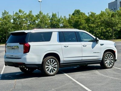 2023 GMC Yukon XL Denali