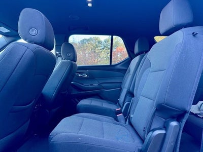 2022 Chevrolet Traverse LT Cloth