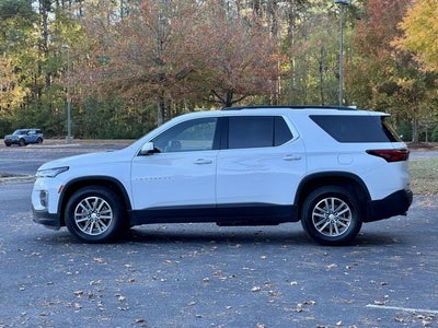 2022 Chevrolet Traverse LT Cloth