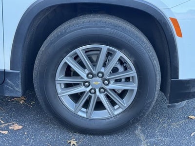 2022 Chevrolet Traverse LT Cloth