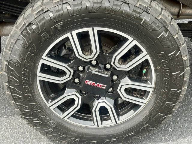 2023 GMC Sierra 2500 HD AT4