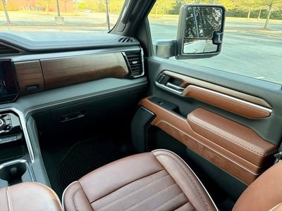 2025 GMC Sierra 2500 HD Denali Ultimate