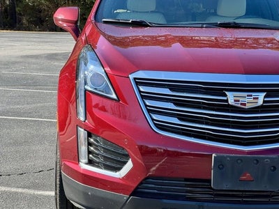 2017 Cadillac XT5 Luxury FWD
