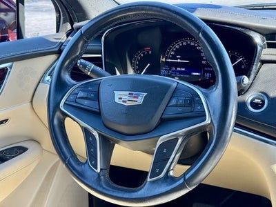 2017 Cadillac XT5 Luxury FWD