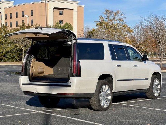 2019 Cadillac Escalade ESV Platinum