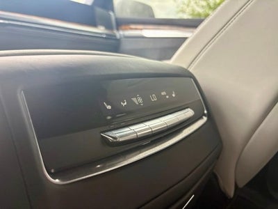 2025 Cadillac Escalade Sport Platinum