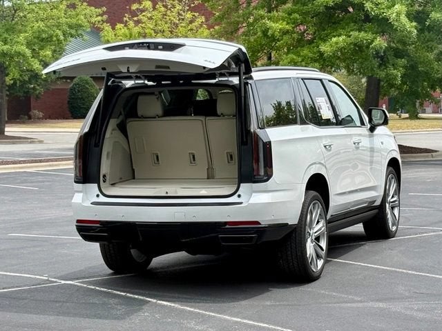 2025 Cadillac Escalade Sport Platinum