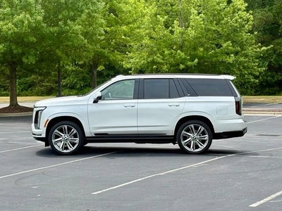 2025 Cadillac Escalade Sport Platinum