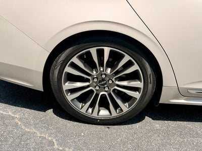 2019 Lincoln Continental Select