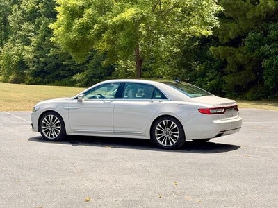 2019 Lincoln Continental Select