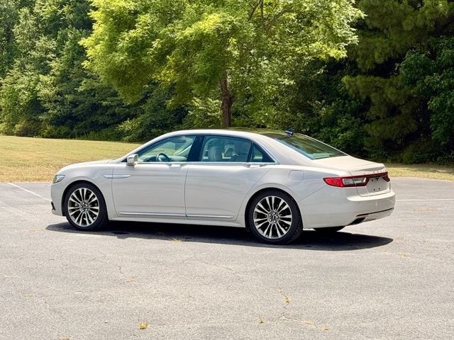 2019 Lincoln Continental Select