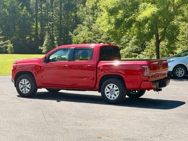 2022 Nissan Frontier SV