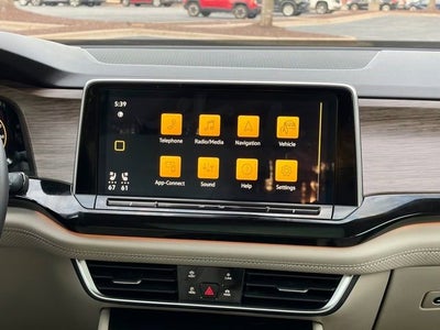 2025 Volkswagen Atlas 2.0T SEL Premium R-Line