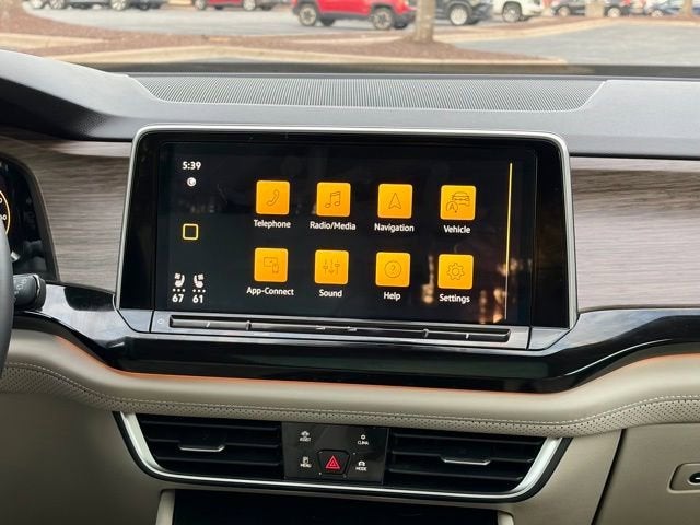 2025 Volkswagen Atlas 2.0T SEL Premium R-Line