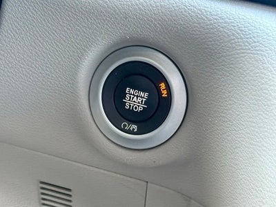 2023 Chrysler PACIFICA Base