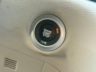 2023 Chrysler PACIFICA Base