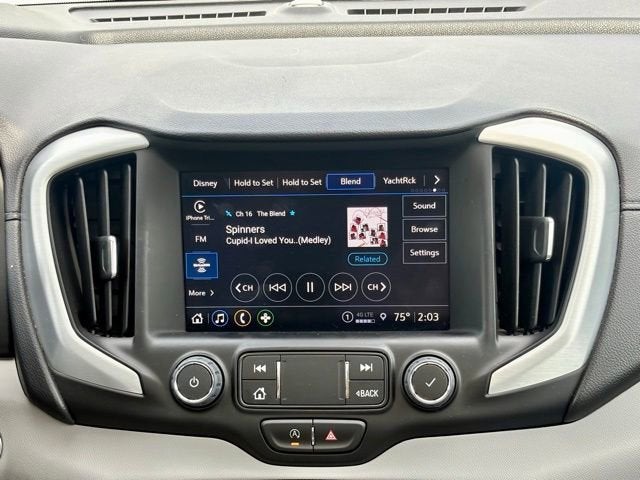 2023 GMC Terrain SLT