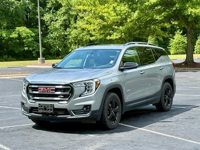 2024 GMC Terrain AT4