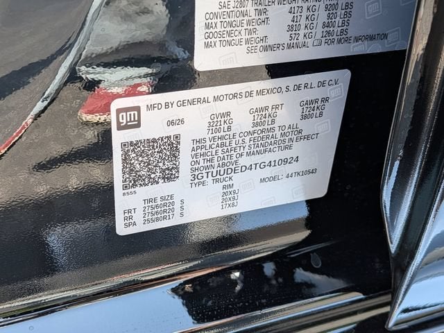 2026 GMC Sierra 1500 SLT