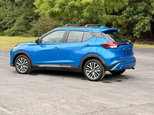 2021 Nissan Kicks SR