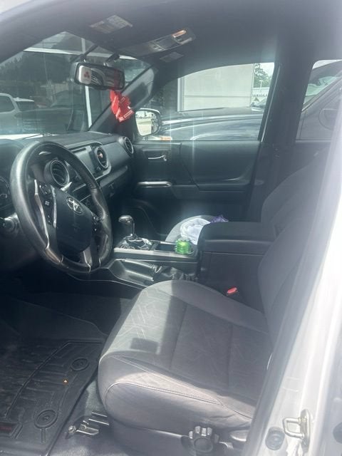 2016 Toyota Tacoma SR5