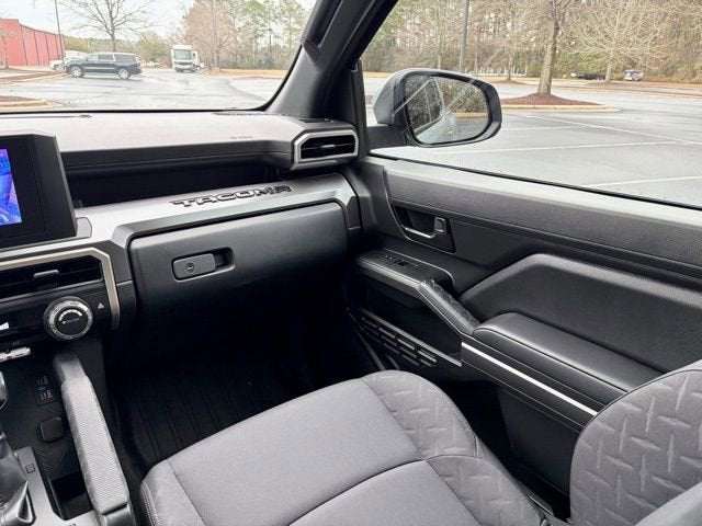 2025 Toyota Tacoma 4WD SR