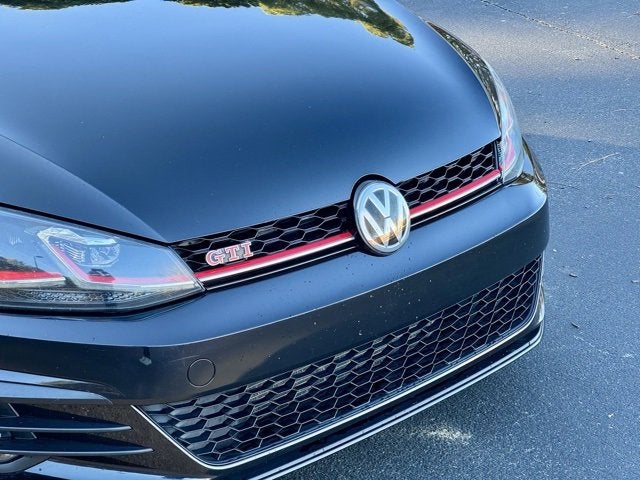 2019 Volkswagen Golf GTI S