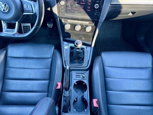 2019 Volkswagen Golf GTI S