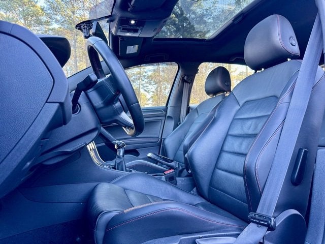 2019 Volkswagen Golf GTI S