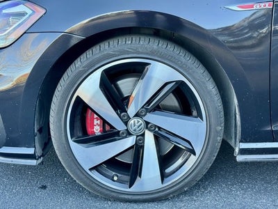 2019 Volkswagen Golf GTI S