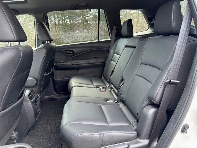 2023 Honda Passport Elite