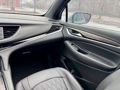 2024 Buick Enclave Avenir